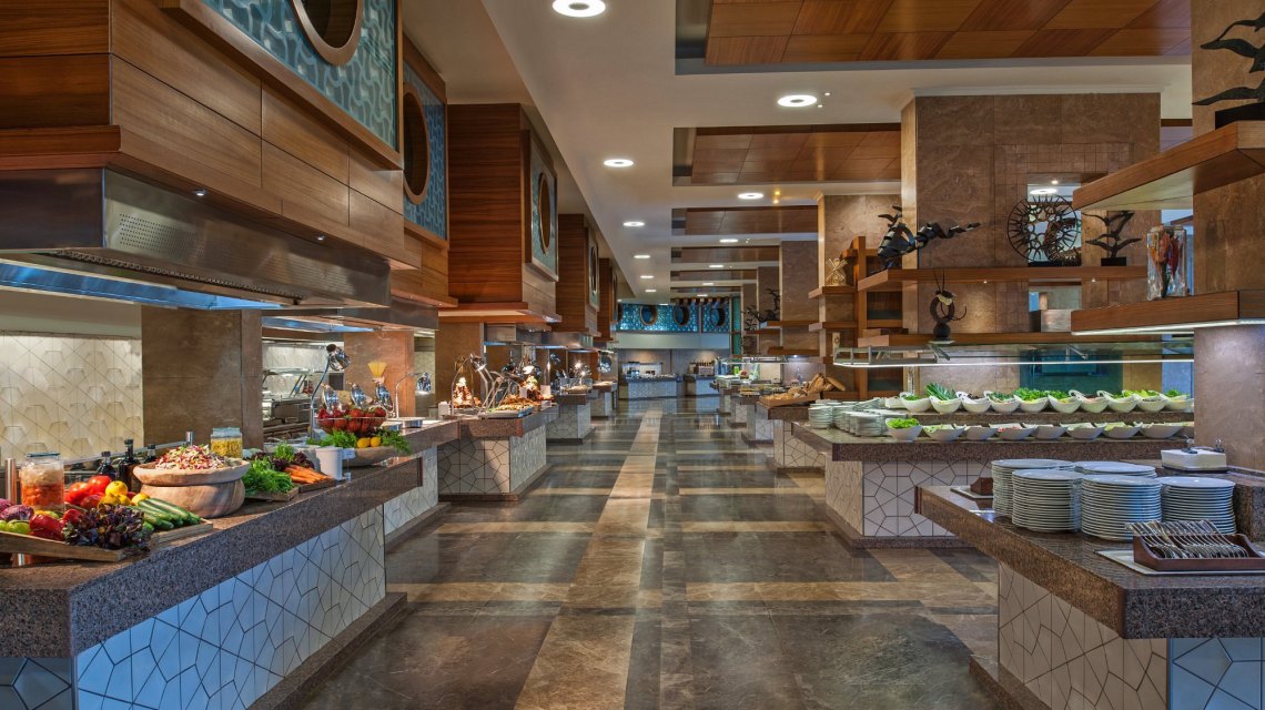 11_main-restaurant.jpg